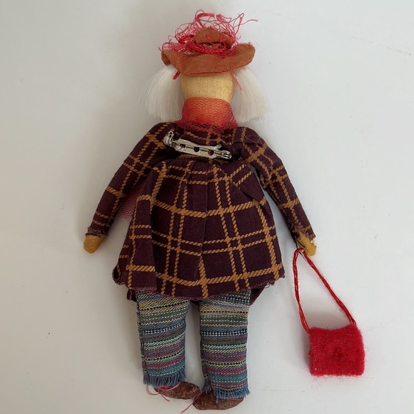 AUGUST MOON by LANG, Red Hats Collection Fabric Pin Doll - Picture 4 of 8